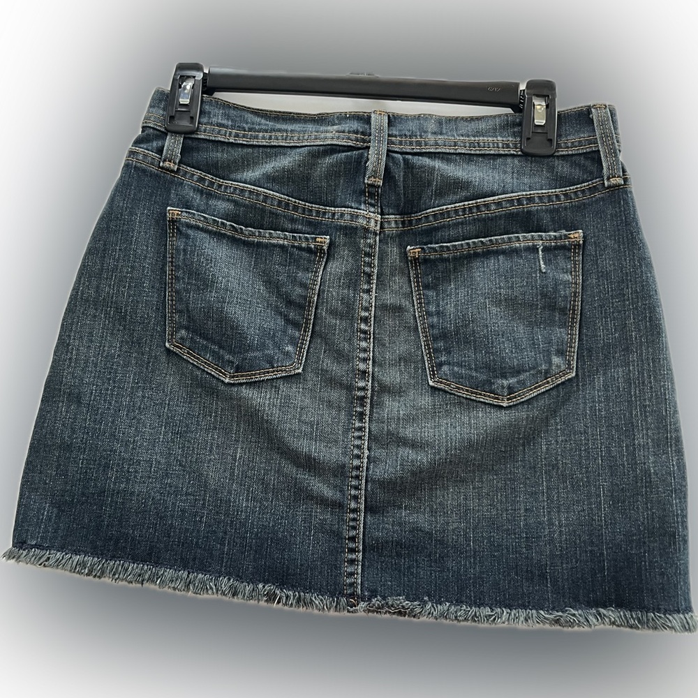 GAP Women's Distressed Blue  Micro Mini Skirt sz 1 - Picture 2 of 5